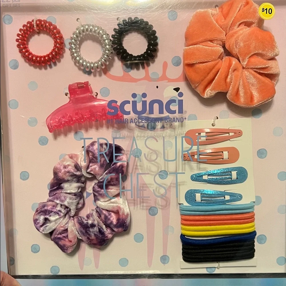 NWT, 2 BOXED OF SCUNCI, GIRLS HAIR ACCESSORIES